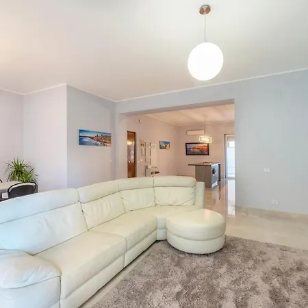Casa Bella - 3 Baths - Walk To Ortigia Apartment Syracuse