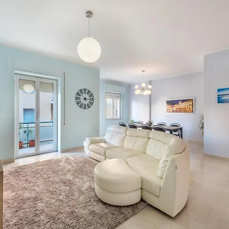 Casa Bella - 3 Baths - Walk To Ortigia Apartment *