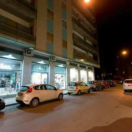 Casa Bella - 3 Baths - Walk To Ortigia *