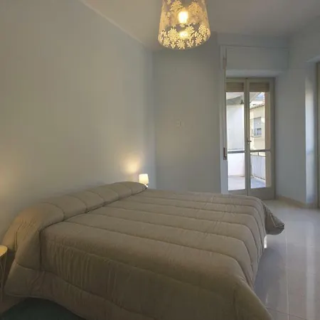 Casa Bella - 3 Baths - Walk To Ortigia * Syracuse