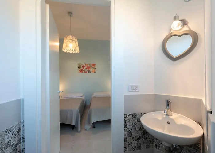 Casa Bella - 3 Baths - Walk To Ortigia Apartment