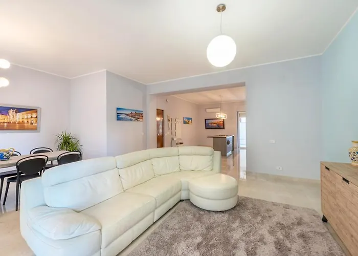 Casa Bella - 3 Baths - Walk To Ortigia Apartment Syracuse