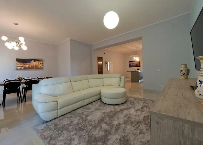Apartment Casa Bella - 3 Baths - Walk To Ortigia Syracuse