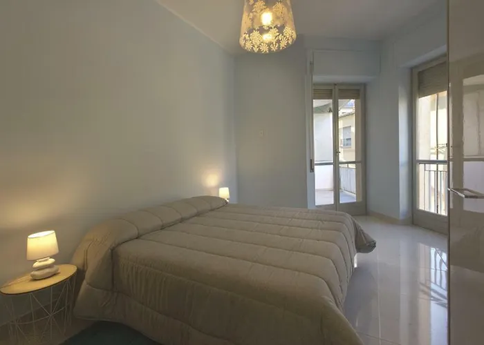 Casa Bella - 3 Baths - Walk To Ortigia * Syracuse